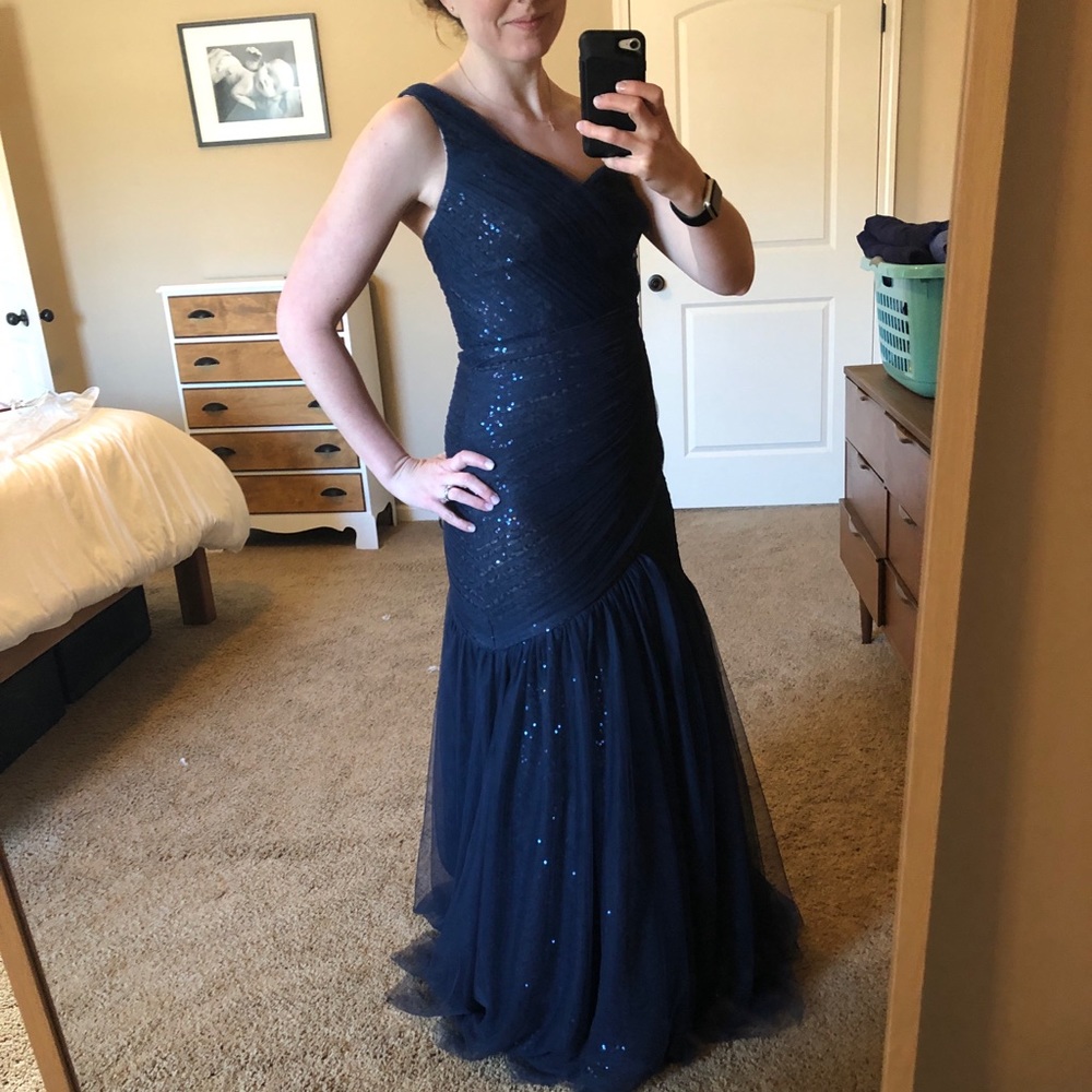 Monique L’huillier navy one shoulder gown